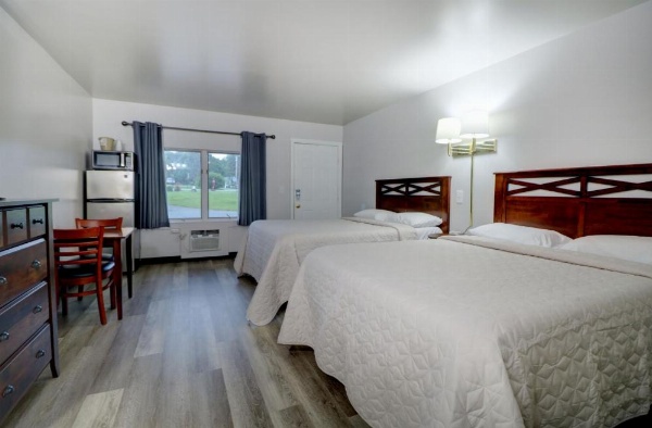 Canaan Motel image 15