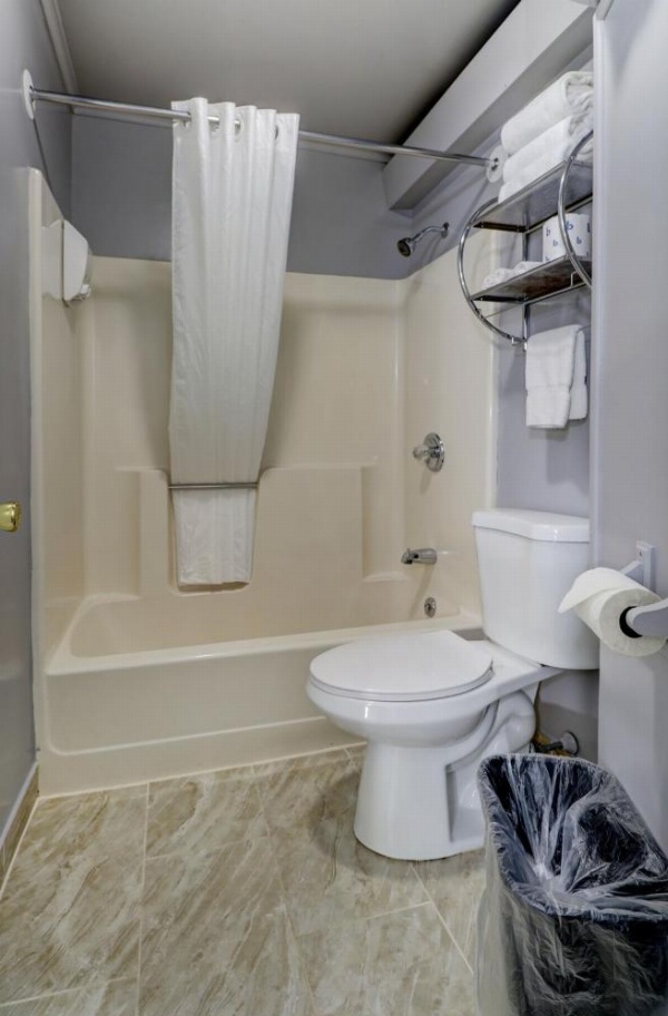 Canaan Motel image 22