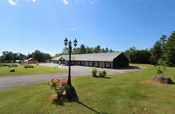 Canaan Motel Main image